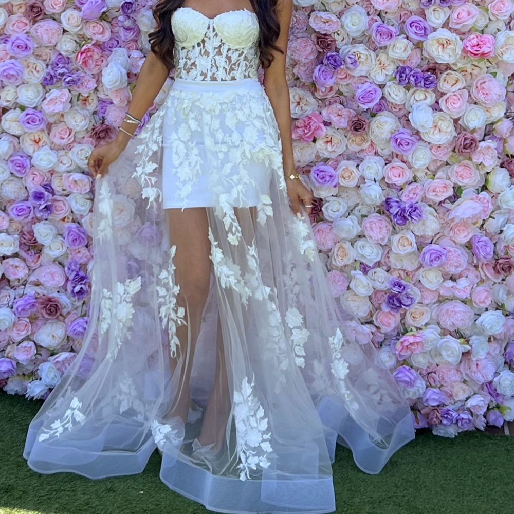 Maxi Lace Bridal gown